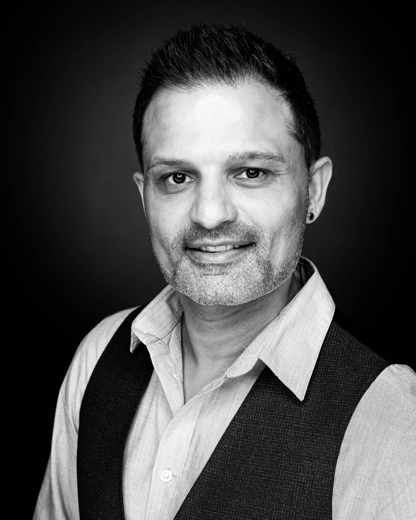 Export x3 Headshot  06234 Dez 01 2019 Headshot  Miro Nicole Nadine